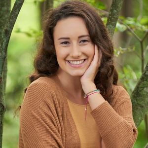 Meet your Posher, Despina